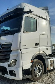 Mercedes-Benz Actros-2