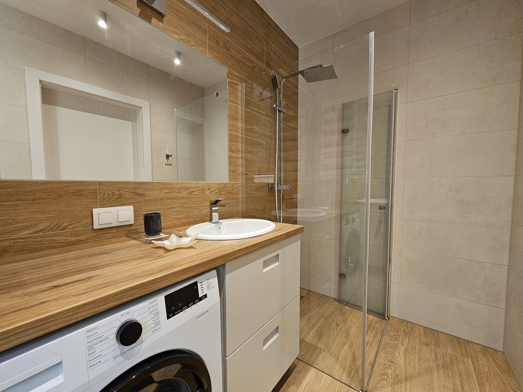 Francuska Park, 2 pokoje, 43 m², 6. piętro, garaż - Więcej