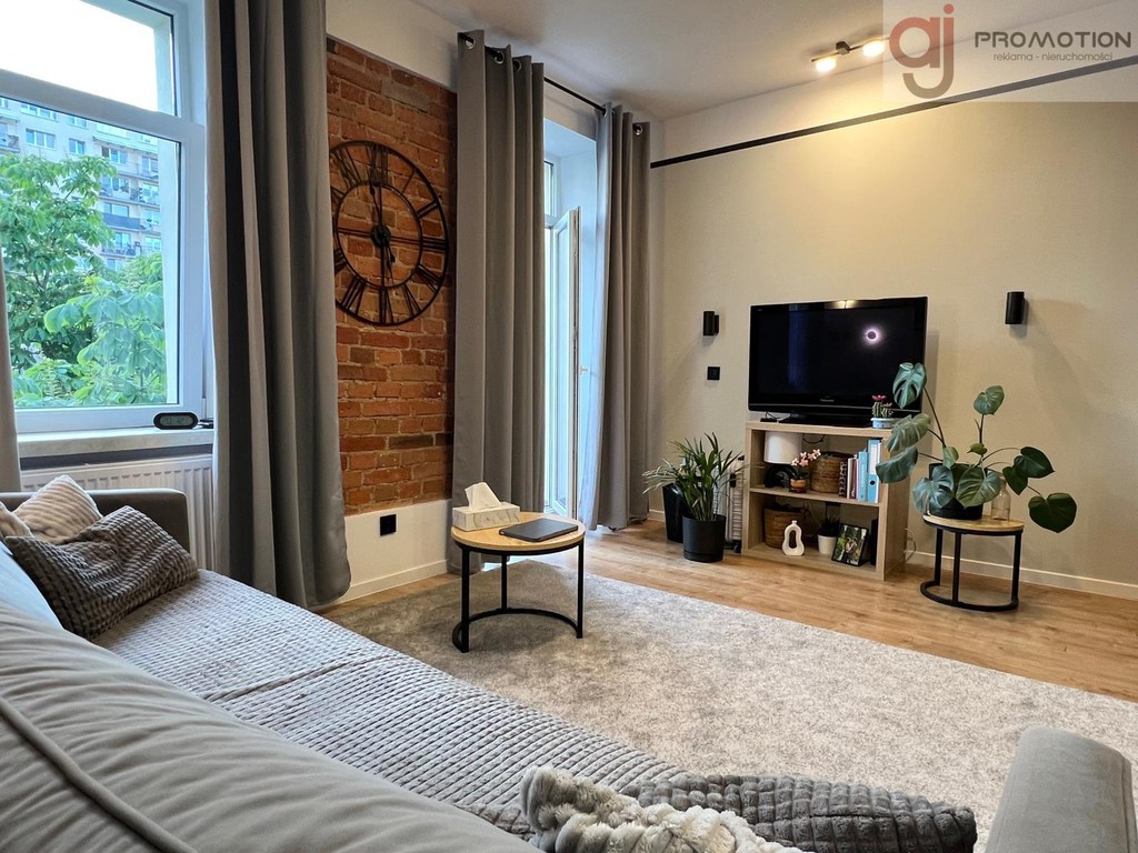 Klimatyczna kawalerka 26 m², przy Atlas Arenie - Widok 3