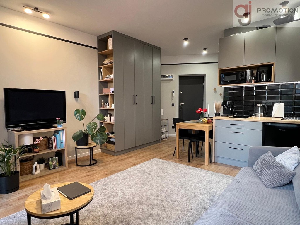 Klimatyczna kawalerka 26 m², przy Atlas Arenie - Widok 5