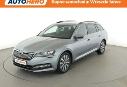 Skoda Superb III PHEV automat virtual cocpit klima auto grzane fotele navikamera i cz