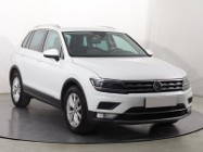 Volkswagen Tiguan , Salon Polska, Serwis ASO, DSG, Skóra, Navi, Klimatronic,