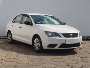 SEAT Toledo IV , Salon Polska, Serwis ASO, Klima, Parktronic