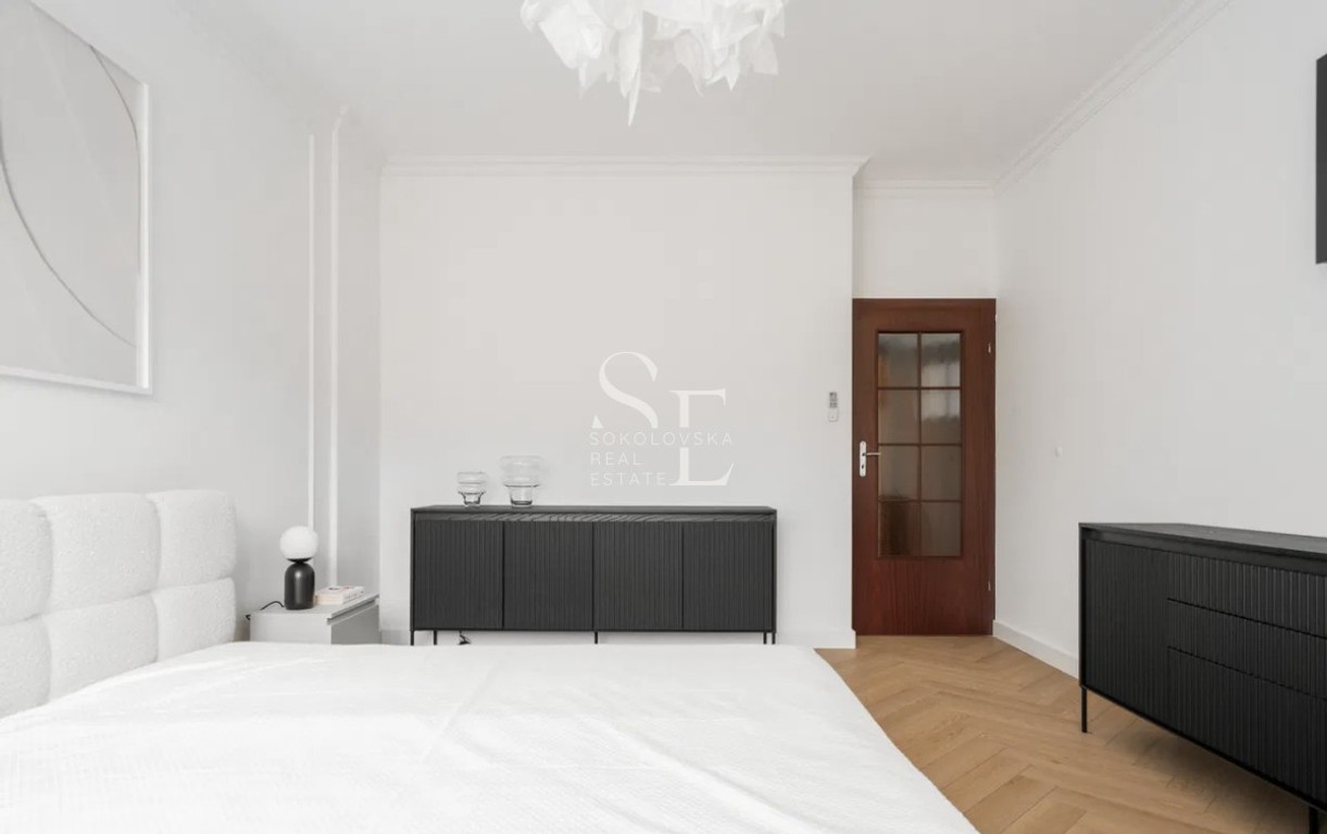 Przestronny apartament z 2 loggiami | Wilanów - Więcej