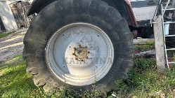 Massey Ferguson 3690 koło kompletne tylne 42 cale