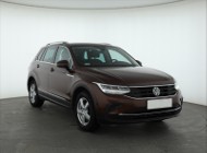 Volkswagen Tiguan , Salon Polska, 1. Właściciel, Serwis ASO, DSG, Klimatronic,