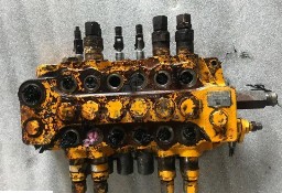 JCB 3cx Rozdzielacz - Tył