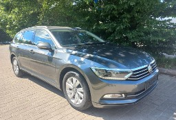 Volkswagen Passat B8 Volkswagen Passat 1.6 TDI, Klimatronic,Parktronic, Nawi