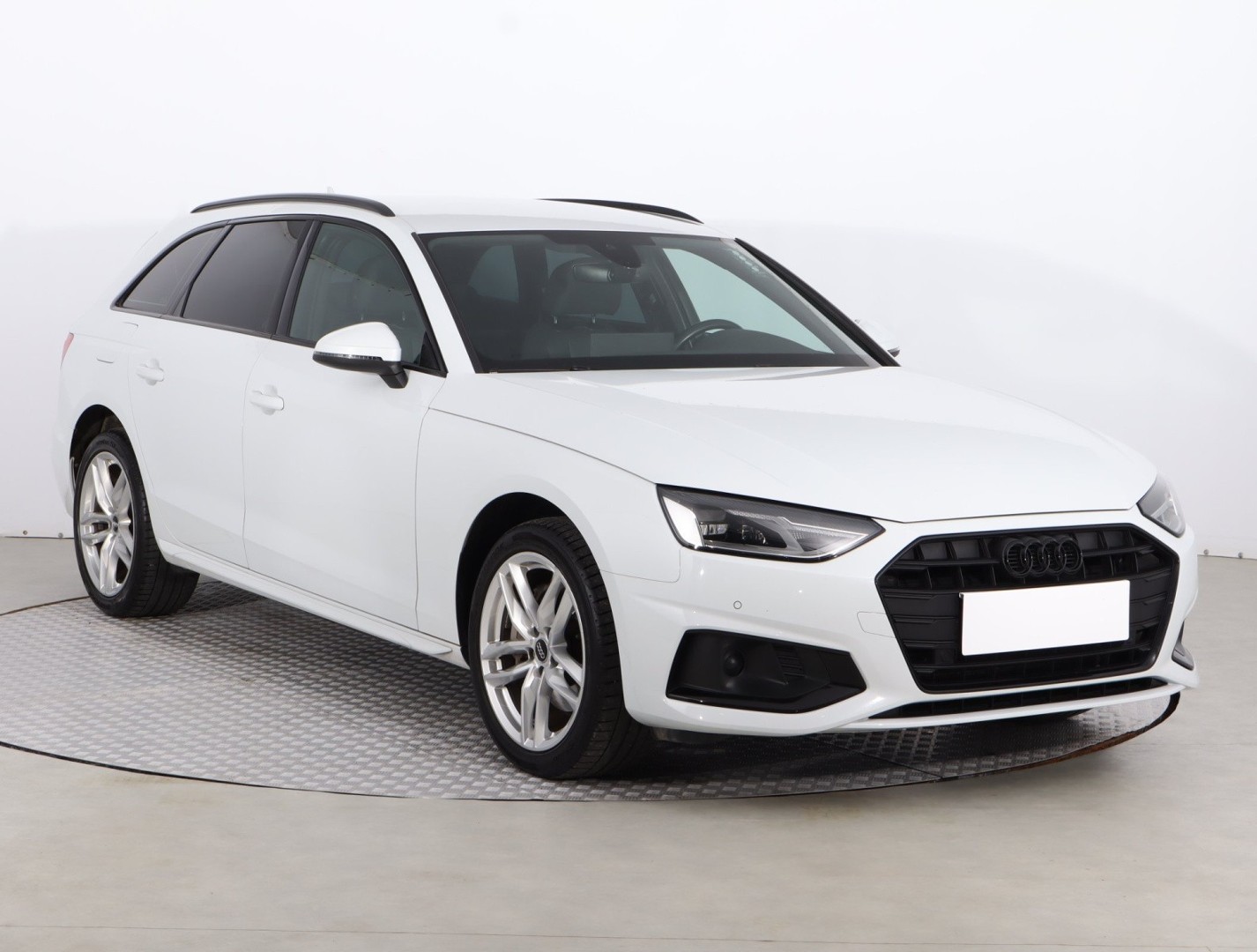 Audi A4 B9 , 190 KM, Automat, Skóra, Navi, Klimatronic, Tempomat