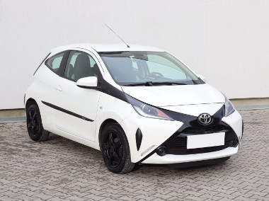 Toyota Aygo , Salon Polska, 1. Właściciel, Serwis ASO, Klima, Tempomat-1