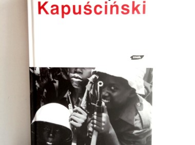Książka - "Rwący nurt historii - zapiski o XX i XXI wieku" Ryszard Kapuściński-1