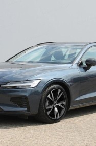 Volvo V60 II B4 Plus Dark 2.0 B4 Plus Dark (197KM) Podgrzewane siedzenia przód/ty-2