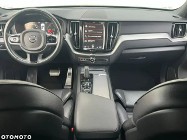 Volvo XC60 II D5 AWD R-Design Bezwypadkowy Oryginalny Lakier Gwarancja 1 Rok