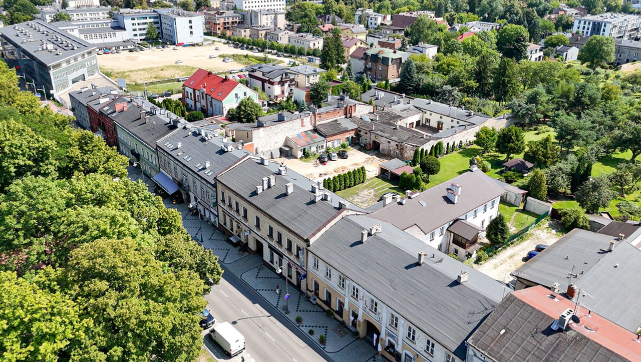 nieruchomość komercyjna na sprzedaż