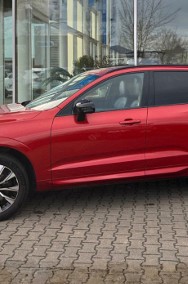 Volvo XC60 II B5 B AWD Plus Dark 2.0 (250KM) Plus/Dark | Podgrzewana szyba przednia-2