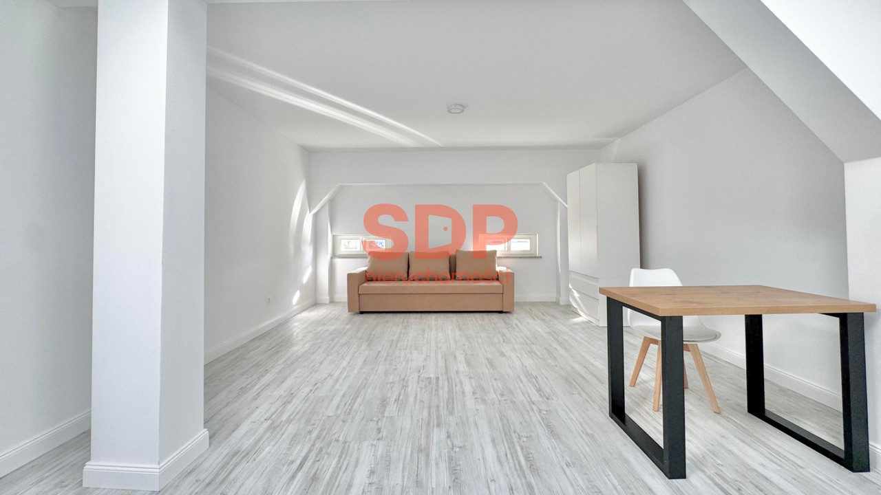przestronny pokój dla studenta | 29 m² | piękna kamienica | winda - Widok 3