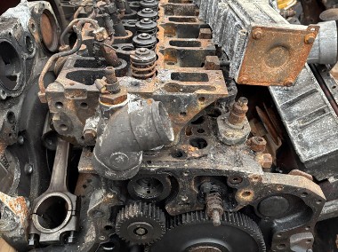 Deutz BF6M1012E Silnik Blok Pokrywa CZĘŚCI-1