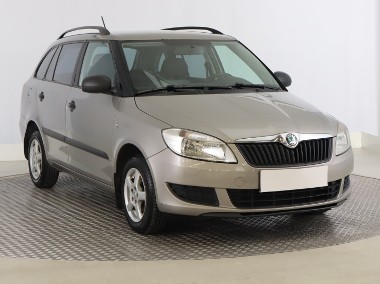 Skoda Fabia II , Salon Polska, Klima, Tempomat, Parktronic,ALU-1
