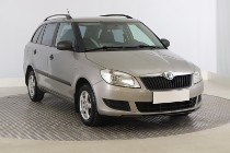 Skoda Fabia II , Salon Polska, Klima, Tempomat, Parktronic,ALU