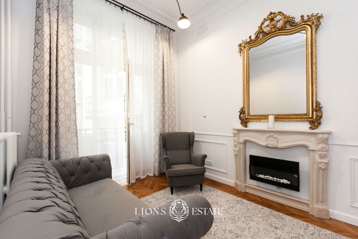 Apartament w kamienicy przy Placu Unii Lubelskiej - View 3