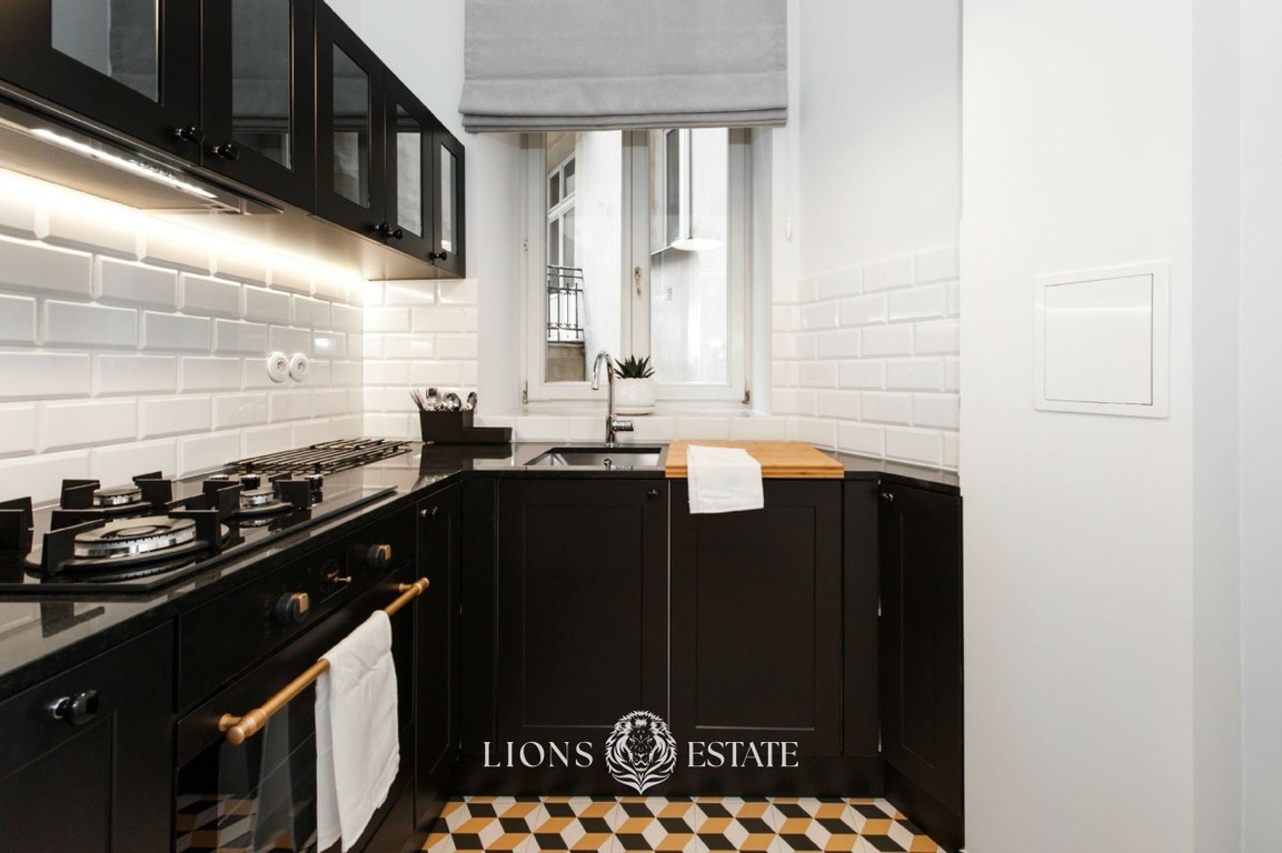 Apartament w kamienicy przy Placu Unii Lubelskiej - View 5