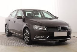 Volkswagen Passat B7 , Salon Polska, Navi, Xenon, Bi-Xenon, Klimatronic, Tempomat,