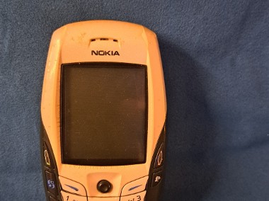 Witam, mam do sprzedania używany w pełni sprawny telefon Nokia 6600-1
