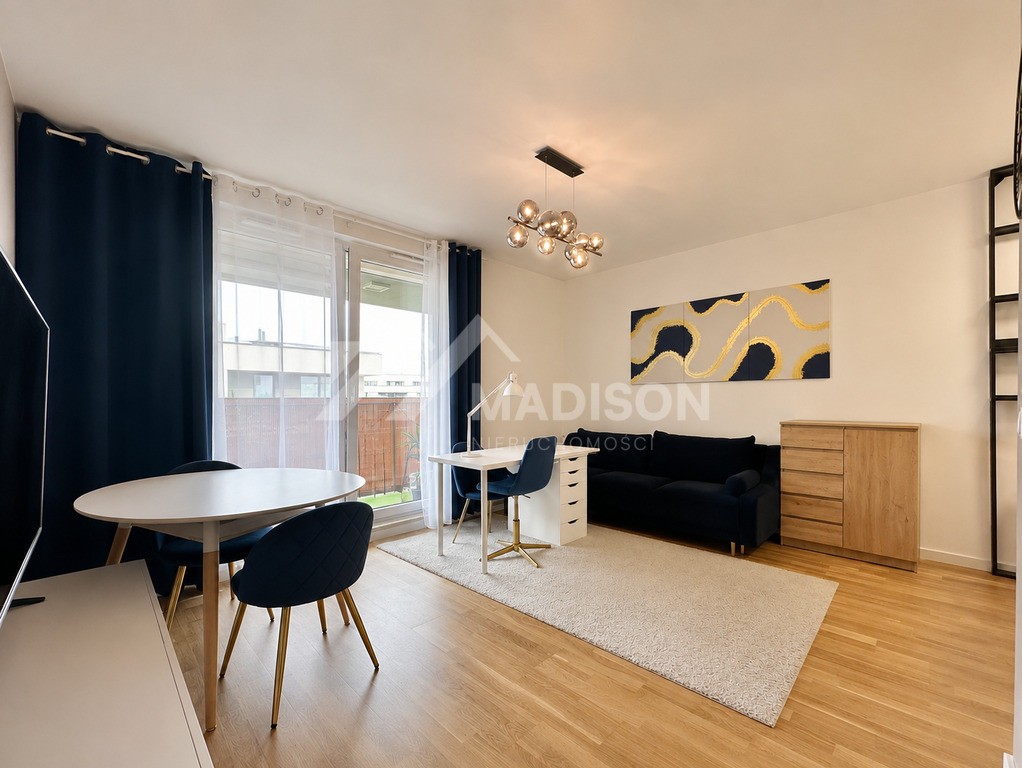 44 m | 2 pokoje | balkon | garaż | 2021 r. – pohled 2