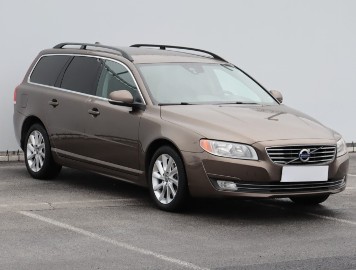 Volvo V70 III , 181 KM, Skóra, Navi, Klimatronic, Tempomat, Parktronic,