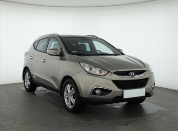 Hyundai ix35 , Salon Polska, Skóra, Klimatronic, Tempomat, Parktronic,