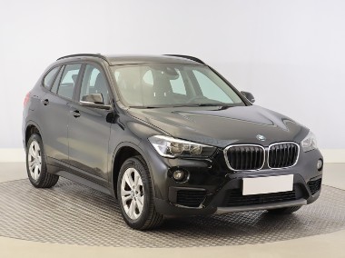 BMW X1 F48 , Salon Polska, Serwis ASO, Automat, Navi, Klima, Parktronic-1