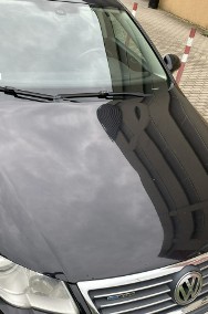 Volkswagen Passat B6 1,6 TDI, po liftingu, hak, podg. fotele, CLIMAtronic, tempomat, isof-2