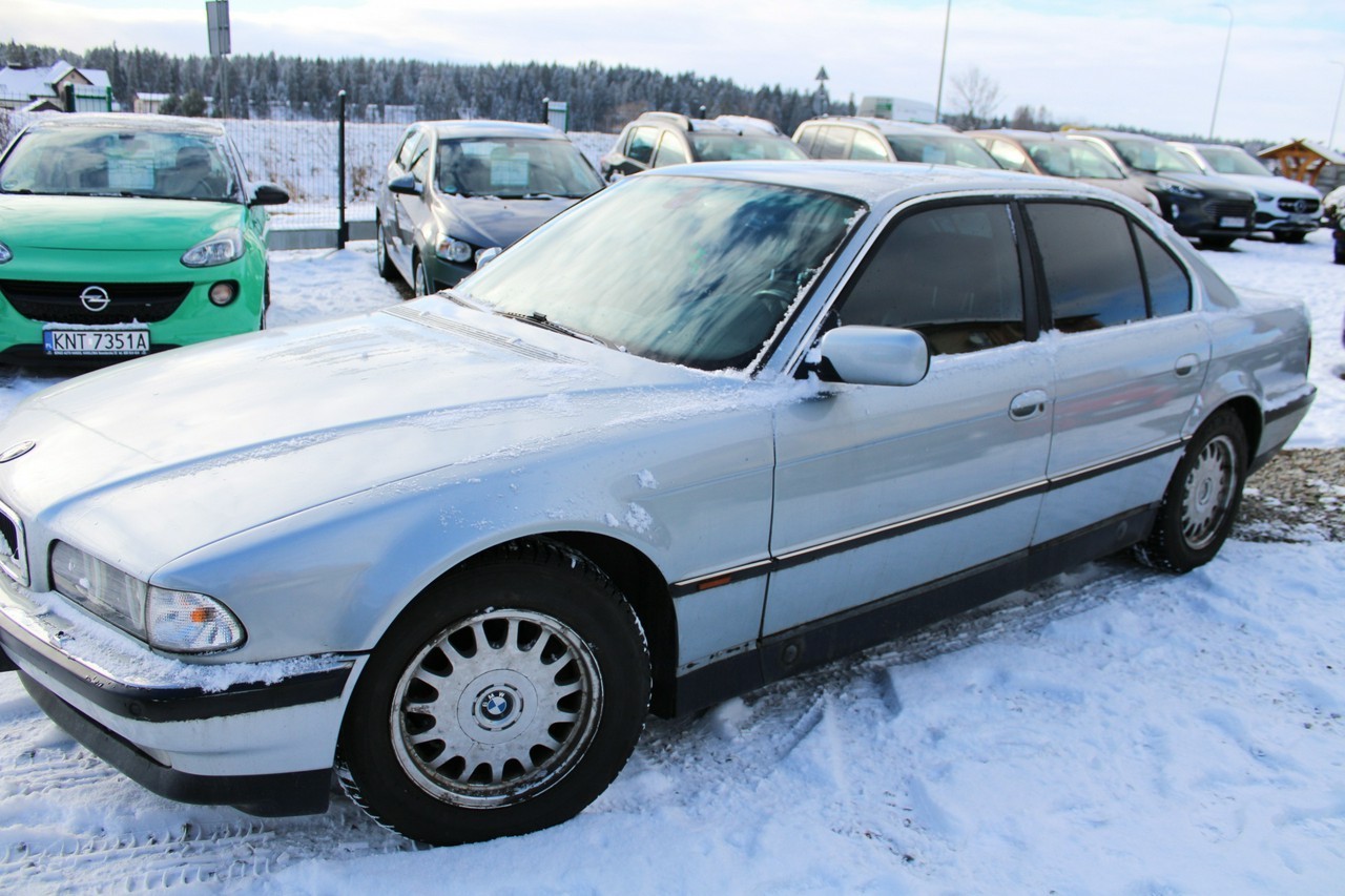 BMW SERIA 7 III (E38) 4,4*286KM*LPG