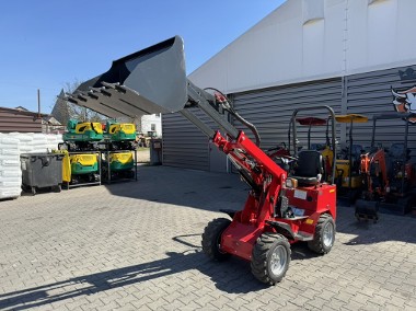 Ładowarka teleskopowa silnik KUBOTA udźwig max 700 kg zasięg 3,5 m + osprzęt-1