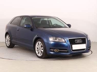 Audi A3 II (8P) , Klimatronic, Tempomat, Parktronic, Podgrzewane siedzienia-1