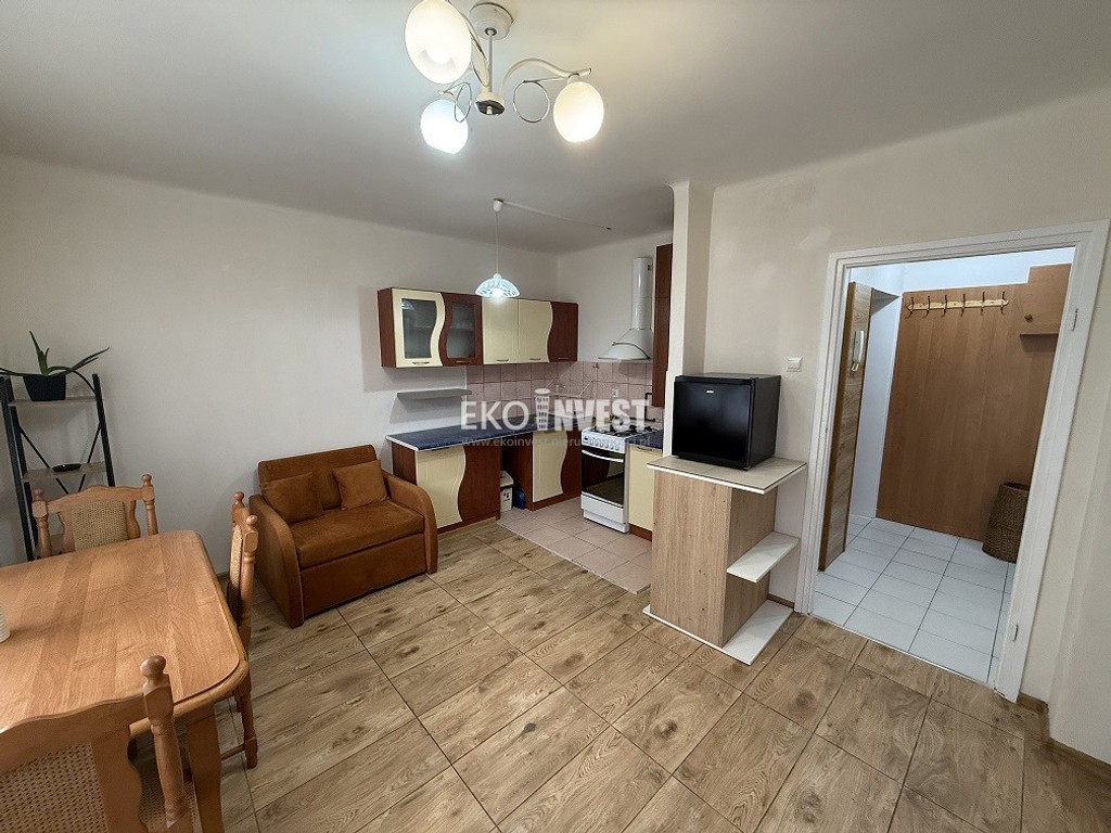 Na sprzedaż kawalerka 23,40 m2 w Pułtusku na 1 piętrze