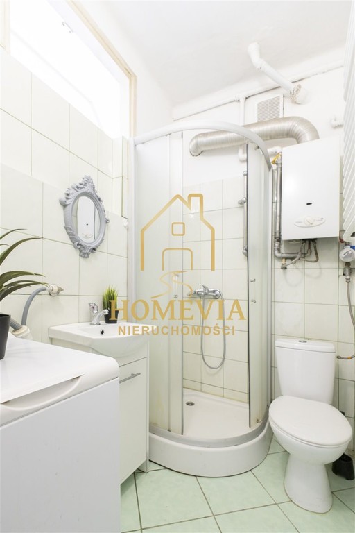 Przestronna kawalerka/ CO miejskie/ na Rynku Bytom - Widok 6