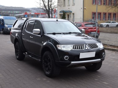 Mitsubishi L 200 IV , Salon Polska, Serwis ASO, 168 KM, Automat, Skóra, Klima,-1