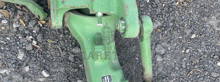 John Deere 6xxxM 6xxxR - oś przednia - zwrotnica lewa L220173-1