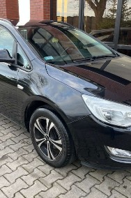 Opel Astra J-2