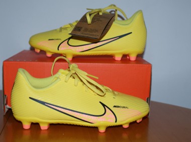 BUTY PIŁKARSKIE NIKE JR MERCURIAL VAPOR 15 CLUB FG/MG 36 DJ5958 780-1