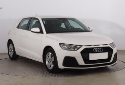 Audi A1 I (8X) , Klimatronic, Tempomat, Parktronic, Podgrzewane siedzienia
