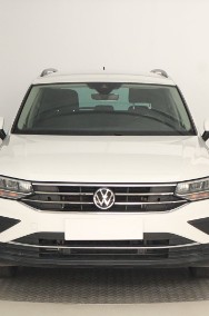Volkswagen Tiguan , Salon Polska, Serwis ASO, DSG, Navi, Klimatronic, Tempomat,-2