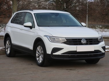 Volkswagen Tiguan , Salon Polska, Serwis ASO, Klimatronic, Tempomat, Parktronic-1