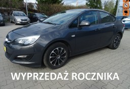 Opel Astra J 1.6 115 KM, krajowy w bardzo dobrym stanie.