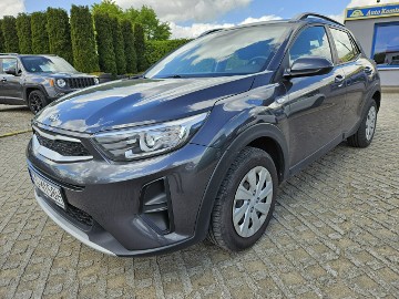 Kia Stonic 1, benzyna 84KM kamera salon polska