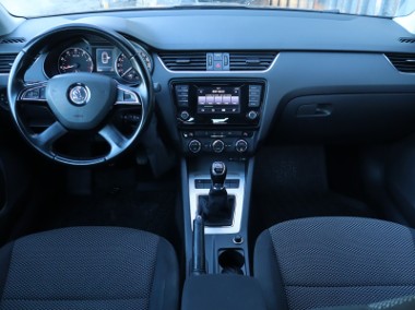 Skoda Octavia III , Salon Polska, Serwis ASO, Klimatronic, Tempomat, Parktronic-1