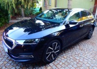 Skoda Octavia IV 12/2021 kombi HYBRID PHEV bogata wersja ładny FV23%