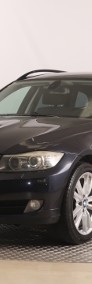 BMW SERIA 3 , Navi, Xenon, Klimatronic, Tempomat, Parktronic,ALU-3