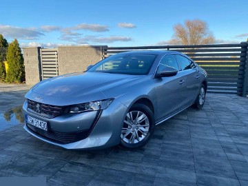 1.5 BlueHDi Allure Pack EAT8 130KM 2019r